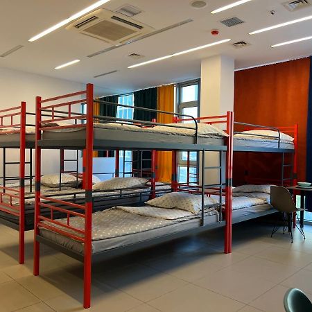 Hostel Fuchs Warsawa Bagian luar foto